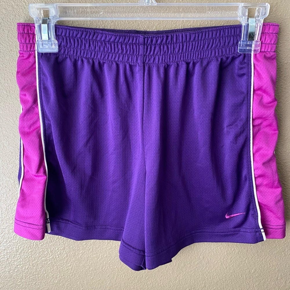 Nike Women’s Athletic Running Shorts Size Small Purple Fuchsia Mesh No Pockets - Picture 1 of 7
